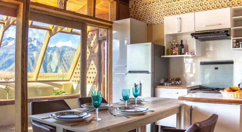 Casa 100% ecológica con vista a los glaciares andinos - Image 1