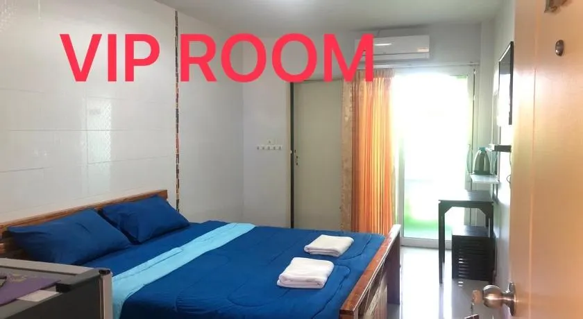S Diamond Apartment - Image 1