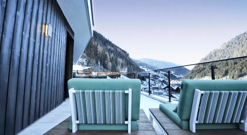 Alpiner Glam Penthouse in der Residenz Silvretta, inkl Silvretta Card Premium - Image 1