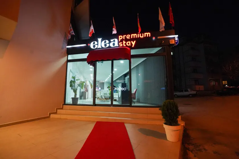 elea premium stay - Image 1