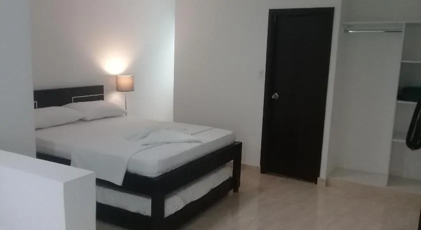 Hotel Residencias la CH - Image 1