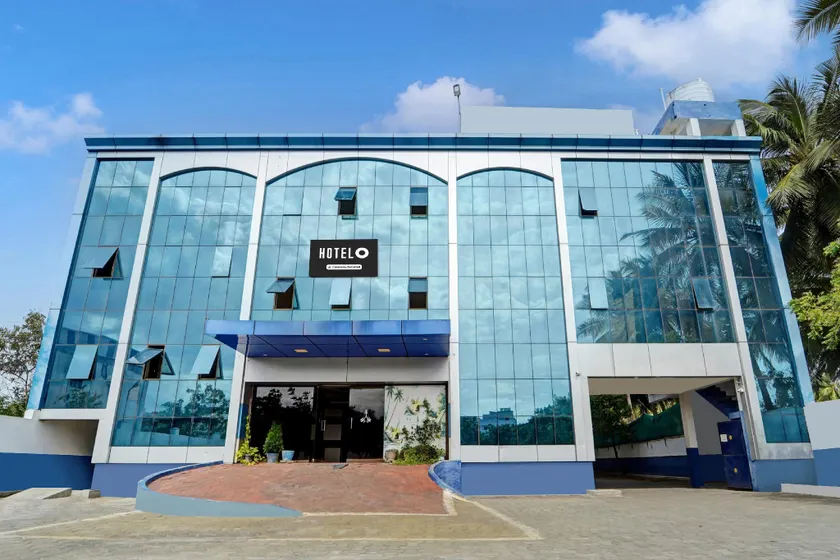 Super Hotel O Tiruppur Near Railway station - Image 1