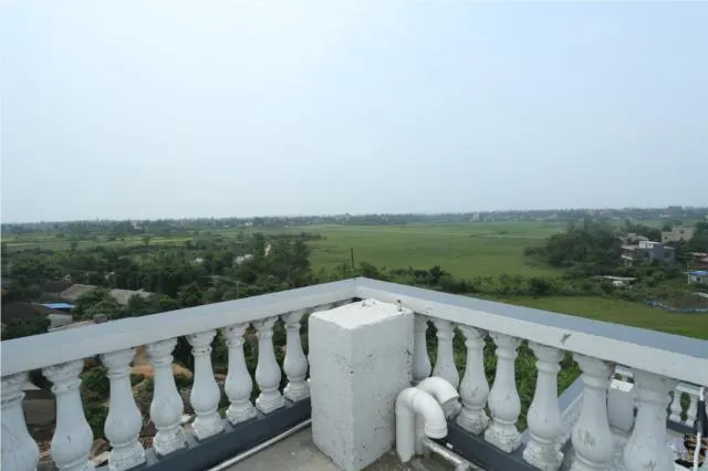 City Comfort Inn Beihai Weizhou Island - Image 1