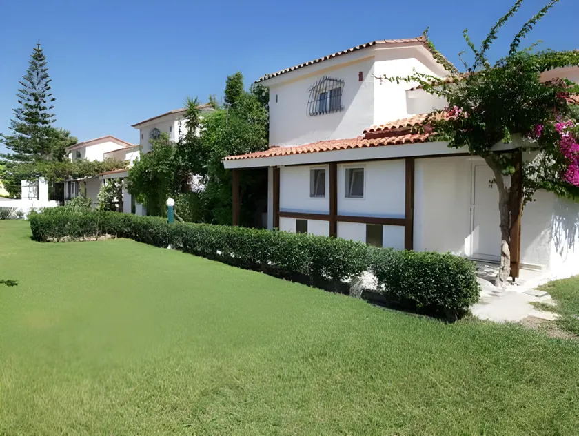 Elefteria Apts & Suites - Image 1