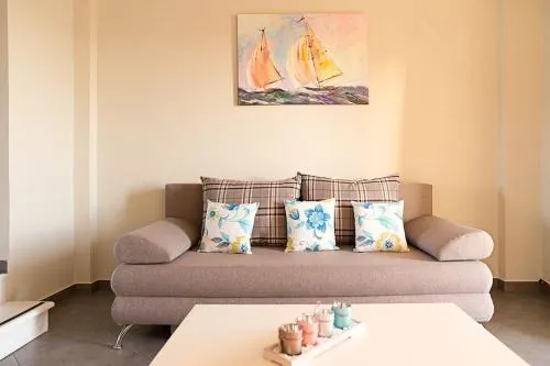 Nostalgia Apartments - Image 1