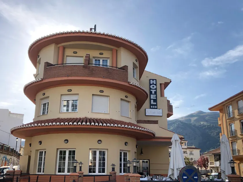 Hotel Mii Via Nevada - Image 1
