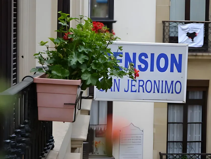 Pensión San Jerónimo - Image 1