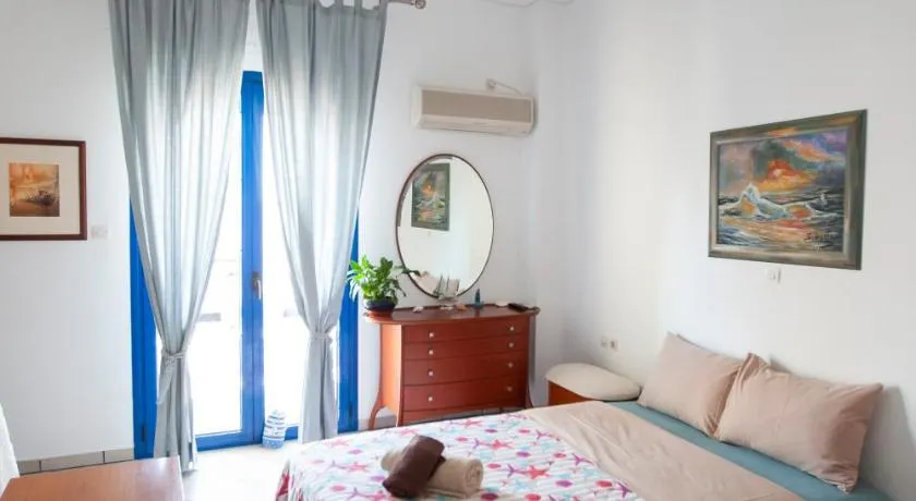 Hara's Studio - Image 1