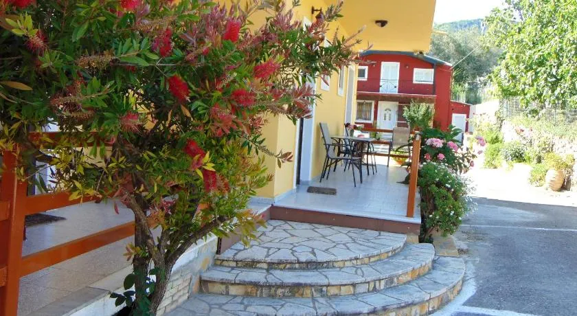 Maria Apartments - Roumanis - Image 1