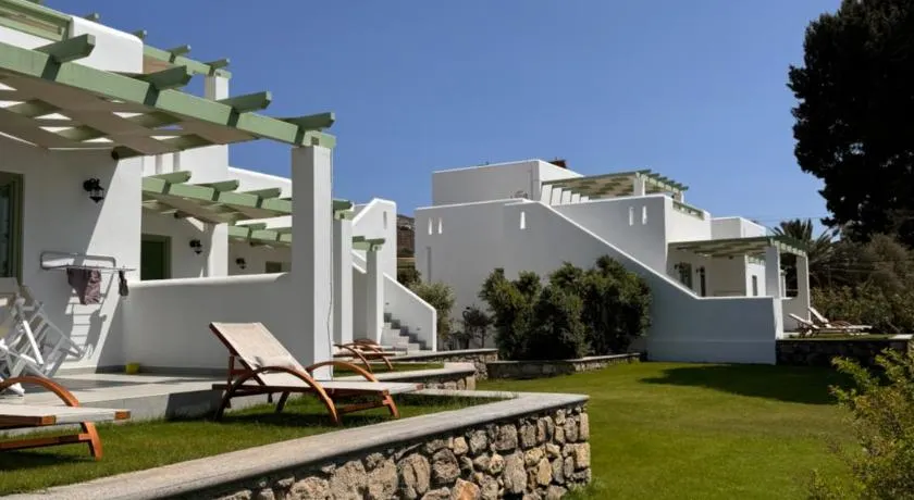 Alona Luxury Villas - Image 1