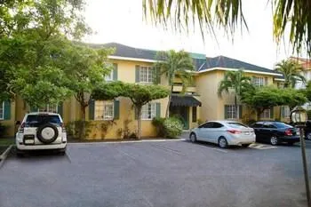Kingston Town Suite - Image 1