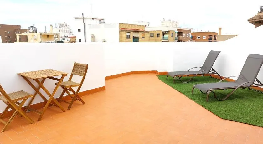 ATTIC ROOMs VALENCIA - Image 1
