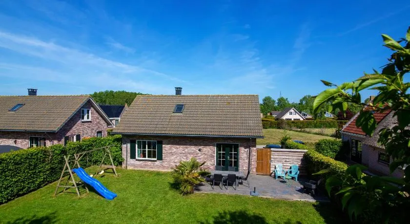 Friesland Villa & Blick auf den Horizont - Image 1