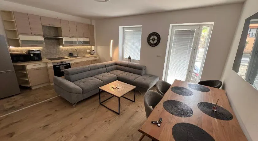 Apartmány De Luxe - Image 1