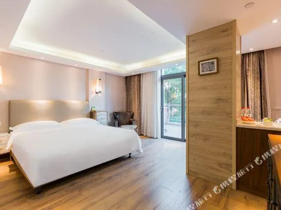 Fudi Hotel - Image 1