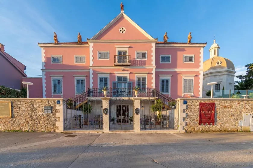 B&B Heritage Villa Apolon - Image 1