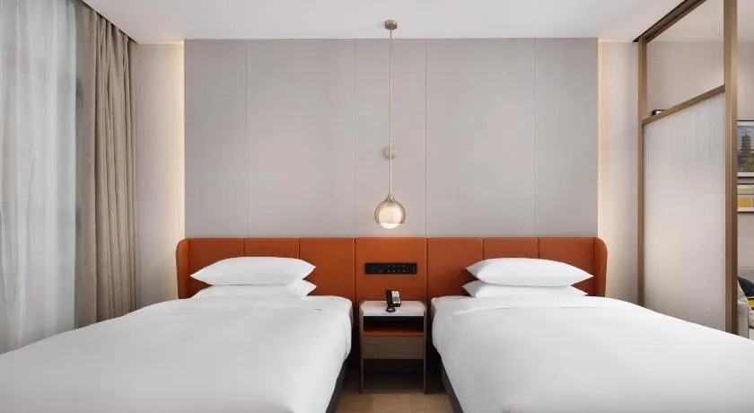 Home2 Suite by Hilton Dongguan Shipai - Image 1
