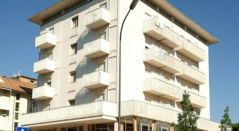 Hotel Casali - Image 1