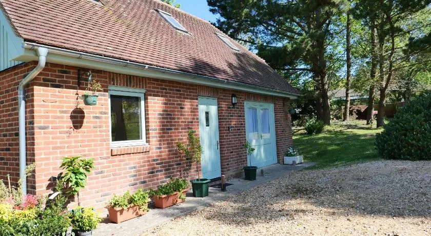 Clock House Cottage - Image 1