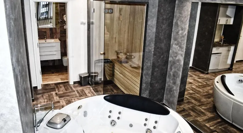De Lux Apartment Maki - Image 1