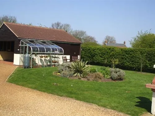 Shire Lodge B&B - Image 1