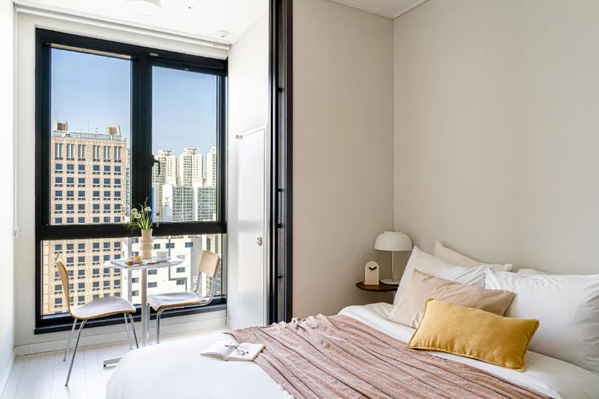 Urbanstay Seomyeon - Image 1