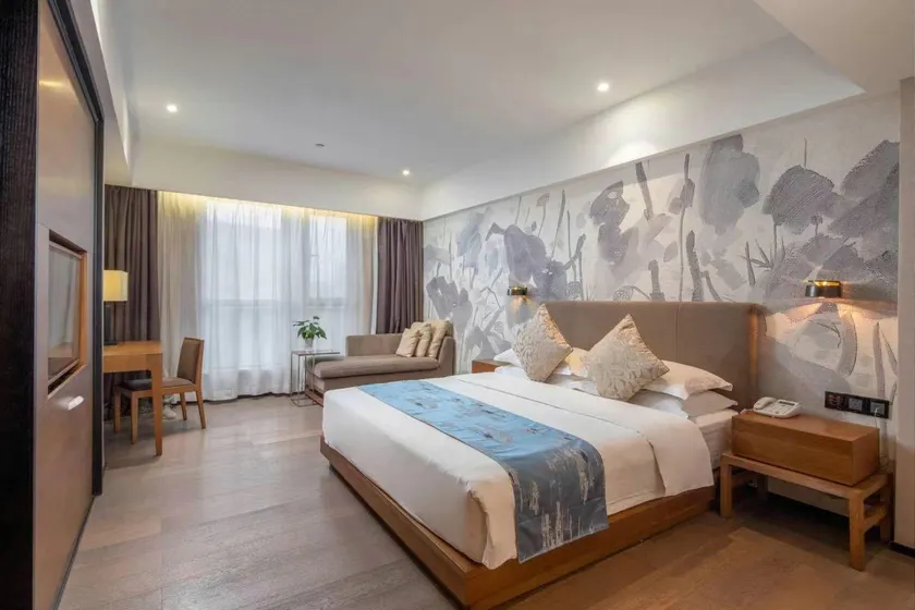 Sea Trek Star Exquisite Hotel - Image 1