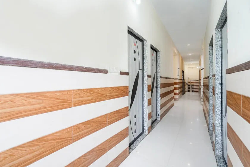 HOTEL O MAA VISHNI RESIDENCY - Image 1