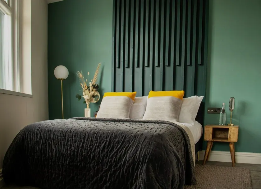 The City Hotel- Luxury Property- sleeps up to 22 - Image 1