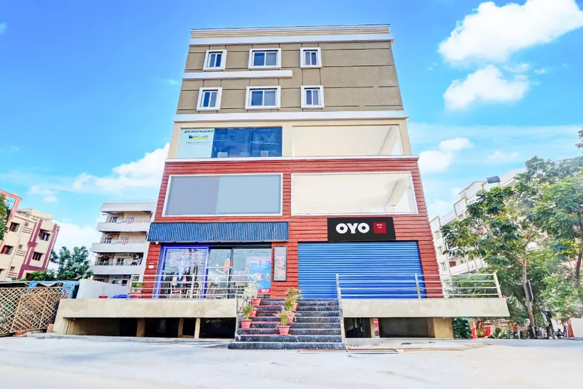 Hotel O RB @ KOMPALLY - Image 1