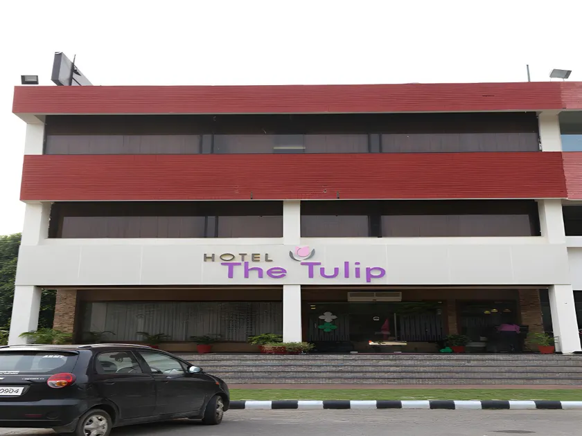 Hotel The Tulip - Image 1