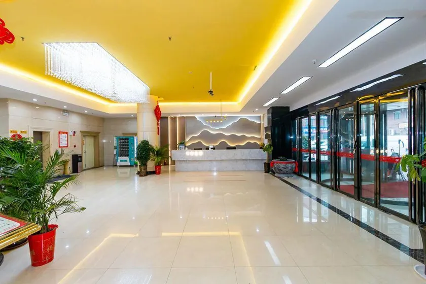 Zhongmu Hotel - Image 1