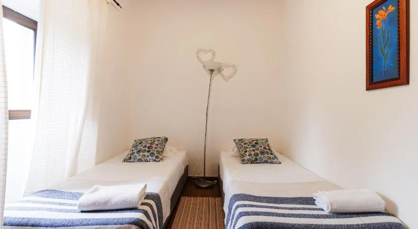 Apartamento 1 - Fundação de Veiros - Image 1