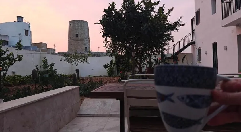 Warda Cottage in Central Rabat - Image 1