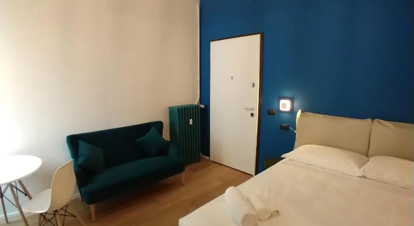 Blue Design Suite - Image 1