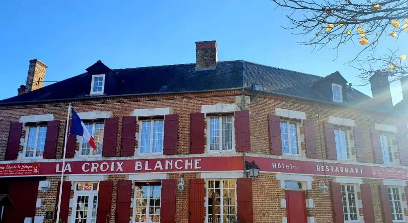 Croix Blanche de Sologne - Image 1