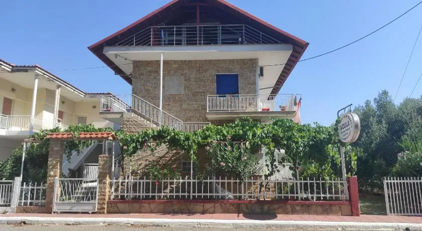 Noula Rooms - Image 1