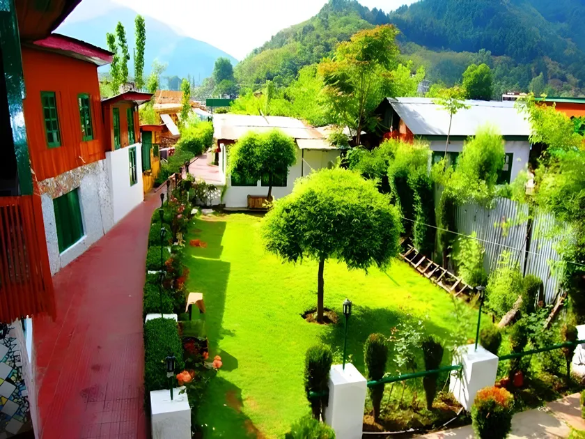 Hotel New Green View Ghulam - Image 1