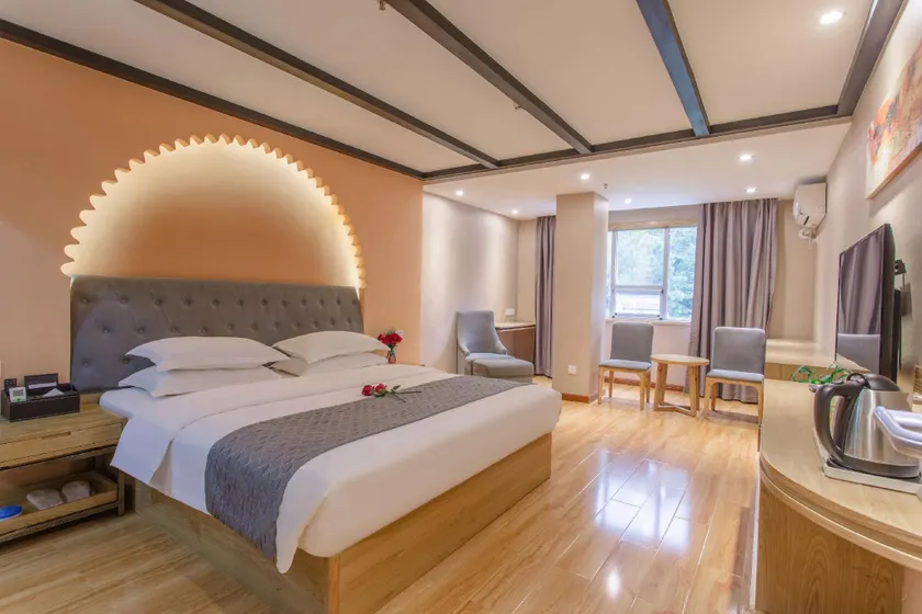Yeste Hotel Nanning Shizitang Subway Station - Image 1