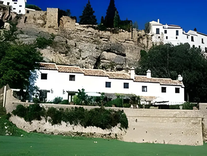Alavera de los Baños - Image 1