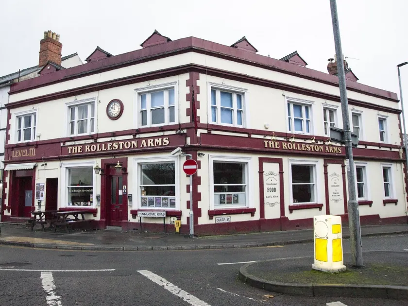 The Rolleston Arms - Image 1