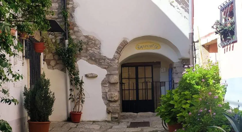 Capovalle B&B - Image 1