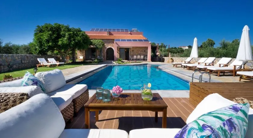 Villa Litsarda - Image 1