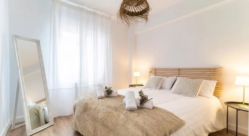 Apartamento El Real - Image 1