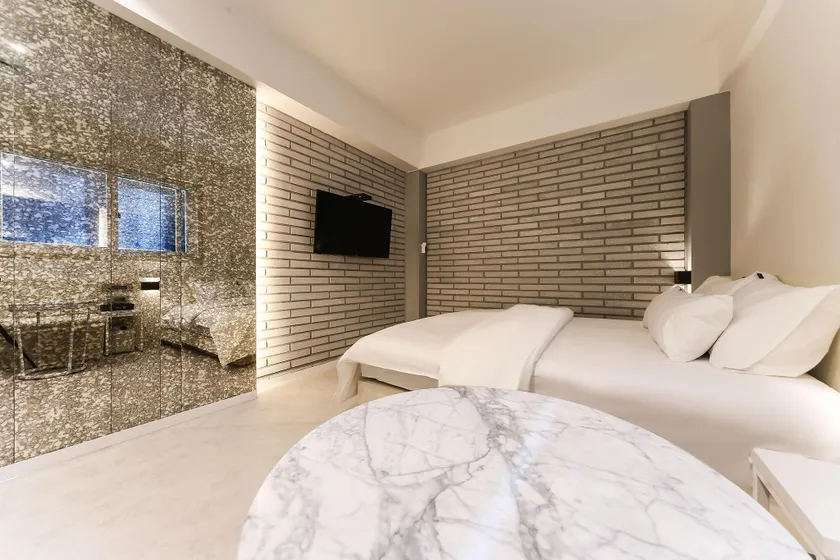 Daegu Sangindong Hotel LAURENT - Image 1