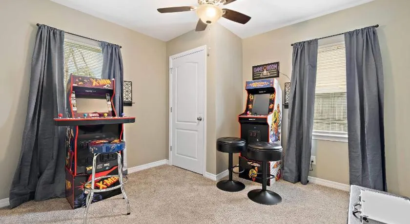 Renovated Home Perfect for Family - Image 1