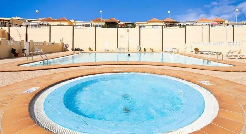 Manuda Luxury Apartment - Image 1