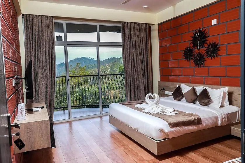 Serene Crest Resort - Image 1