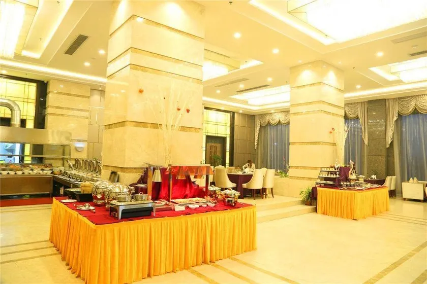Jukai International Hotel - Image 1