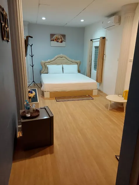 Room F2 - ฟอลโลมีเขาอกทะลุโฮมสเตย์ - Image 1